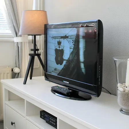 Haus Zastera - Hubertusweg 4 - Moderne Terrassenwohnung In Yachthafennahe - Wlan Vorhanden - #3536 아파트 그로미츠